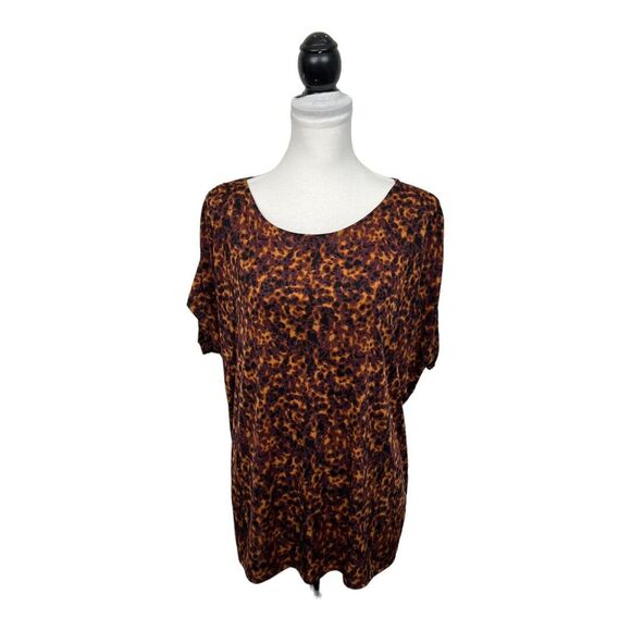 Simply Emma Women's Blouse Plus Size 1X Animal Print Slinky Top Short Sleeves - Picture 1 of 10